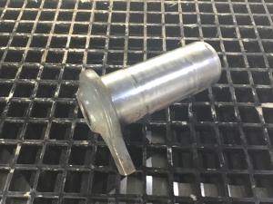 Liebherr Stift 80x271x178